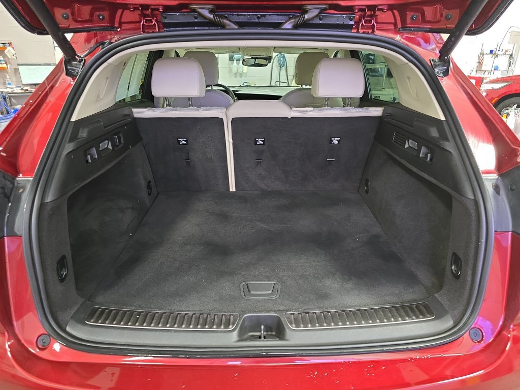 Used 2021 Buick Envision Preferred AWD/4WD image 12