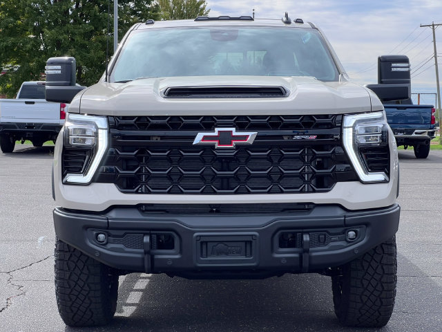 New 2026 Chevrolet Silverado 2500 ZR2 w/ ZR2 Bison Edition AWD/4WD image 42