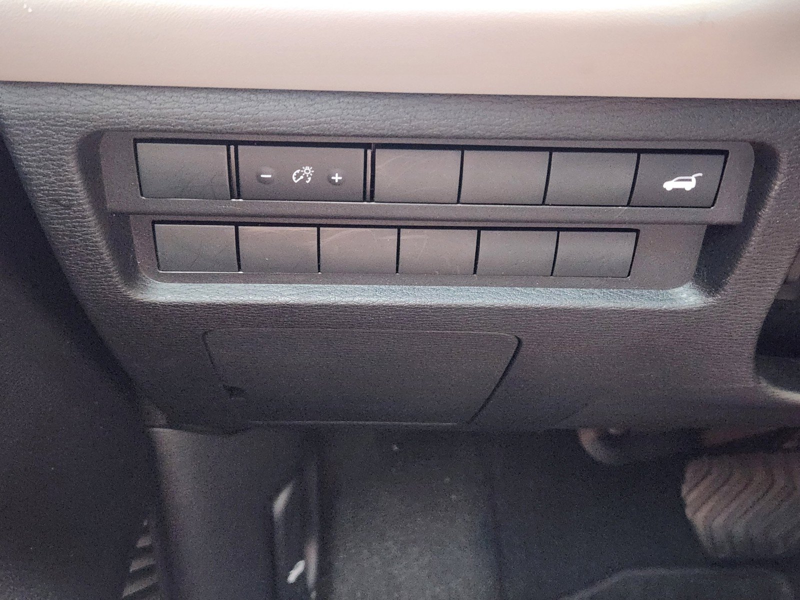 Used 2024 Mitsubishi Outlander SEL Black Edition FWD image 18