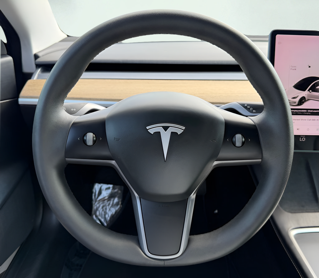 Used 2021 Tesla Model 3 Standard Range Plus RWD image 39
