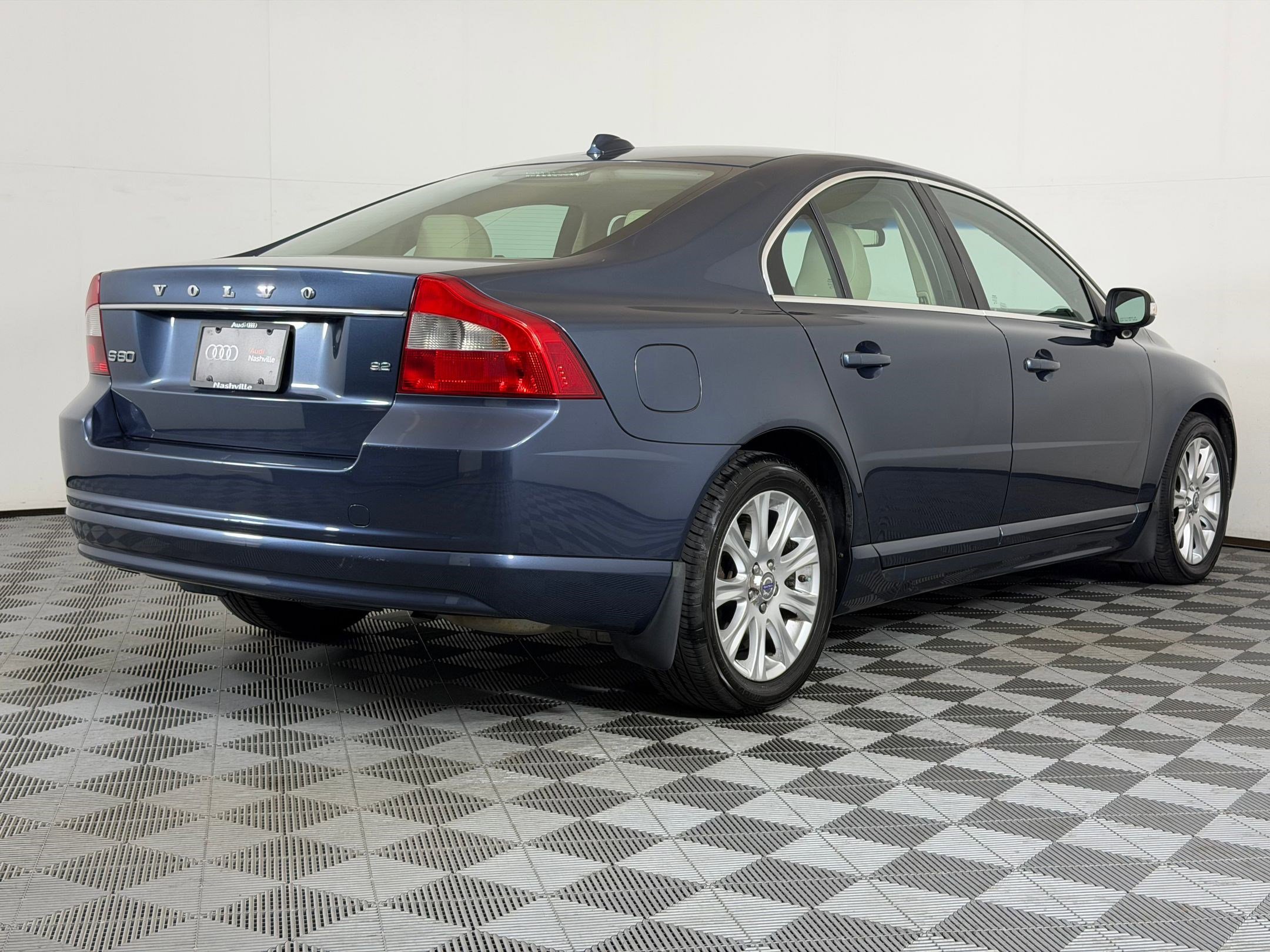 Used 2009 Volvo S80 3.2 FWD image 9