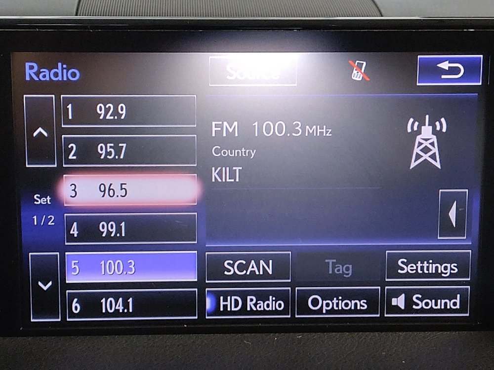 Used 2014 Lexus CT 200h image 25