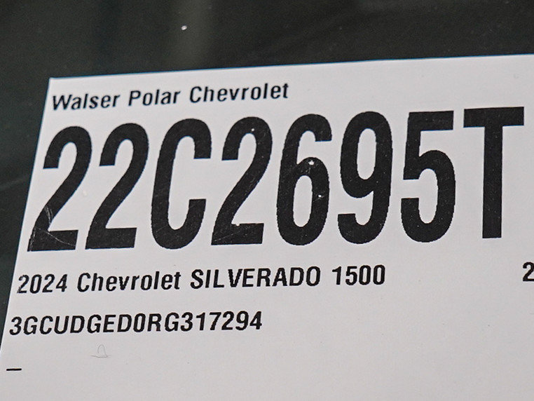 Used 2024 Chevrolet Silverado 1500 LTZ AWD/4WD image 34