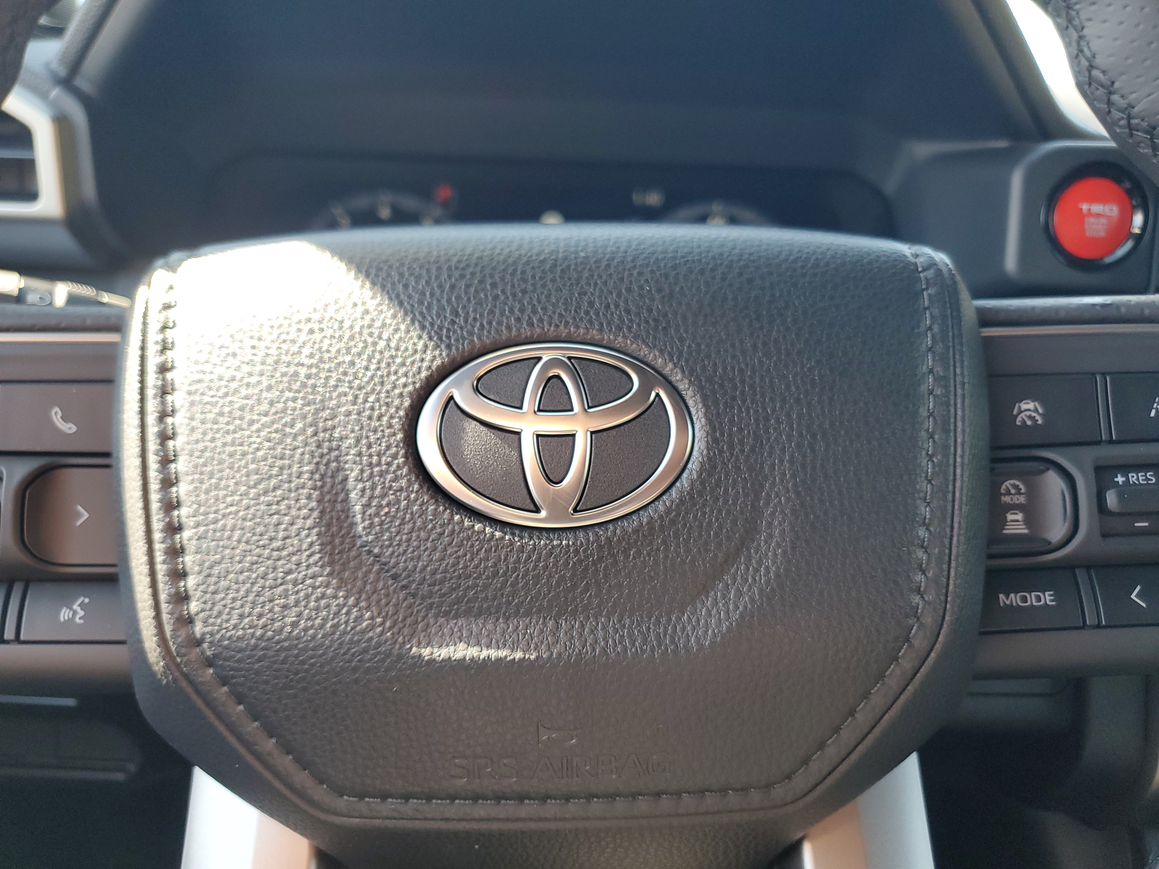 New 2026 Toyota 4Runner TRD Off-Road Premium AWD/4WD image 25