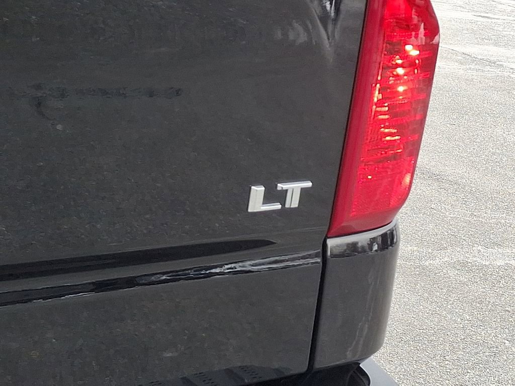 Used 2025 Chevrolet Silverado 1500 LT image 29
