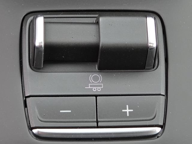 New 2026 GMC Sierra 1500 Denali w/ Denali Reserve Package AWD/4WD image 36
