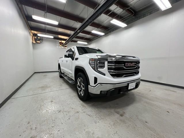 Certified 2023 GMC Sierra 1500 SLT w/ SLT Premium Package image 2