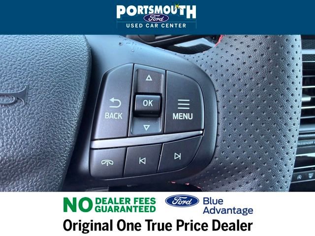 Certified 2023 Ford Escape ST-Line Select w/ Tech Pack #2 image 21
