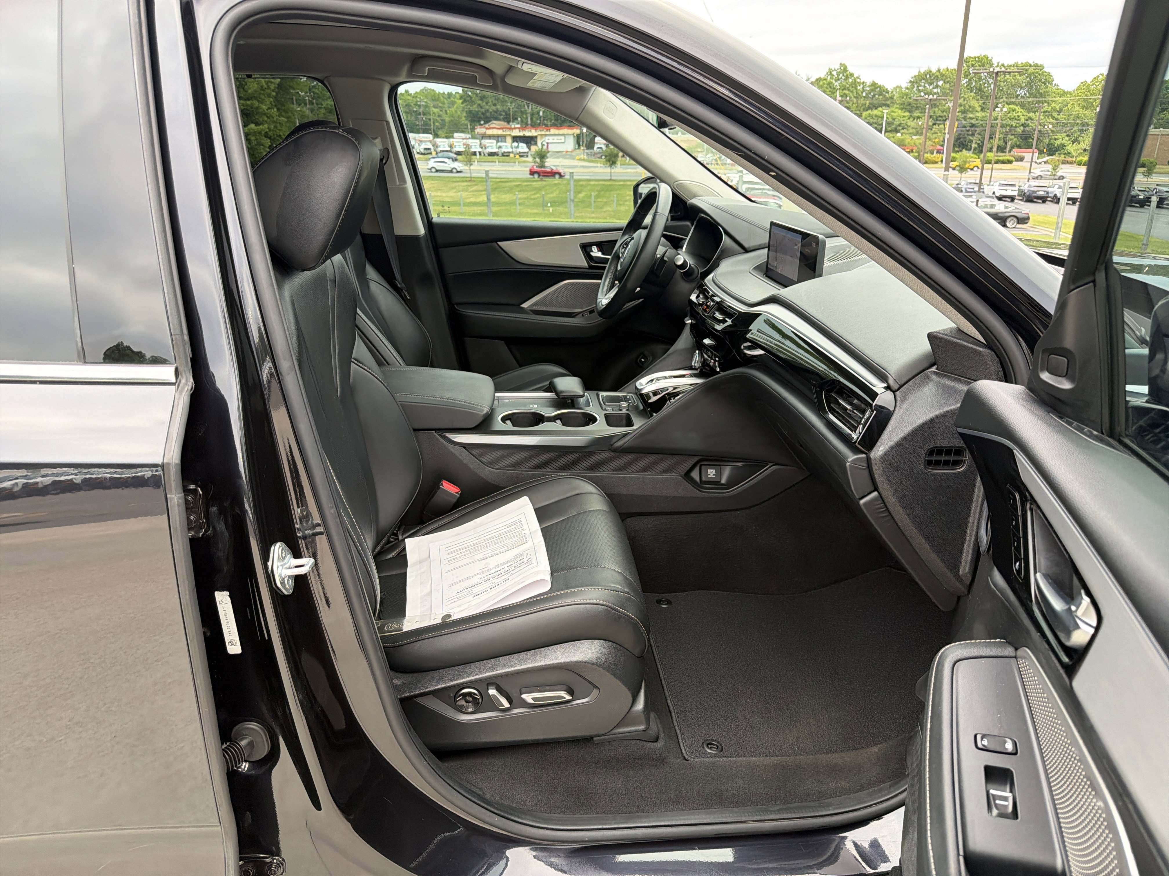 Used 2023 Acura MDX FWD w/ Technology Package image 35