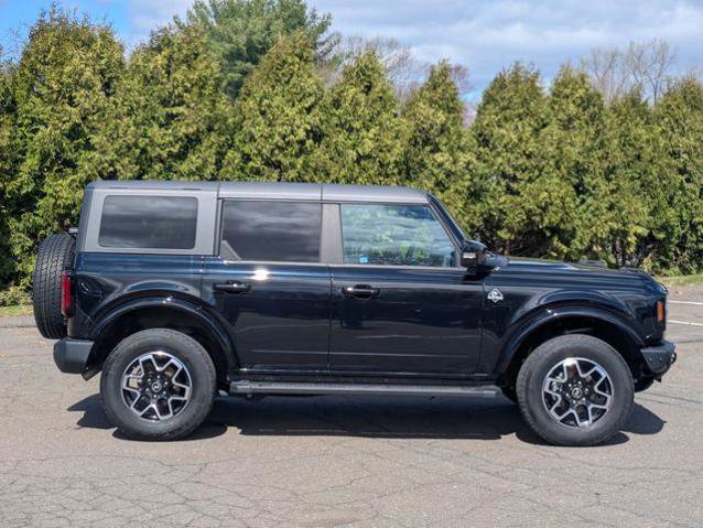 Certified 2024 Ford Bronco Outer Banks image 2