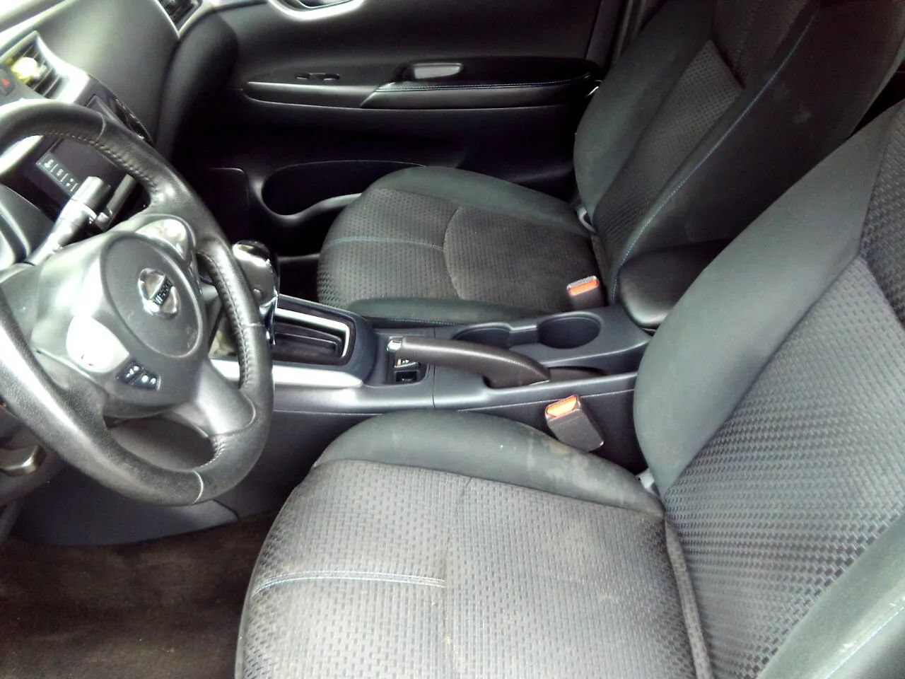 Used 2019 Nissan Sentra SR FWD image 23