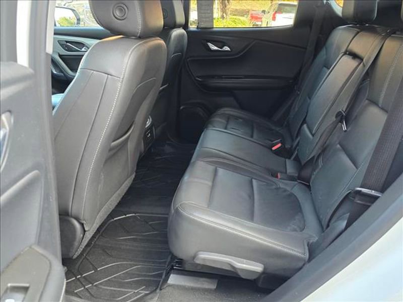 Certified 2023 Chevrolet Blazer LT w/ LPO, Black Grille Bar Package image 5