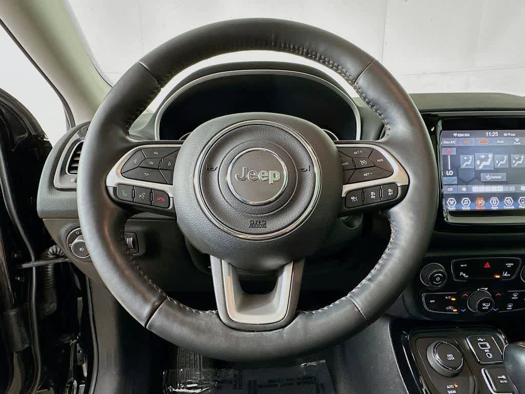 Used 2021 Jeep Compass Limited w/ Sun and Sound Group AWD/4WD image 16