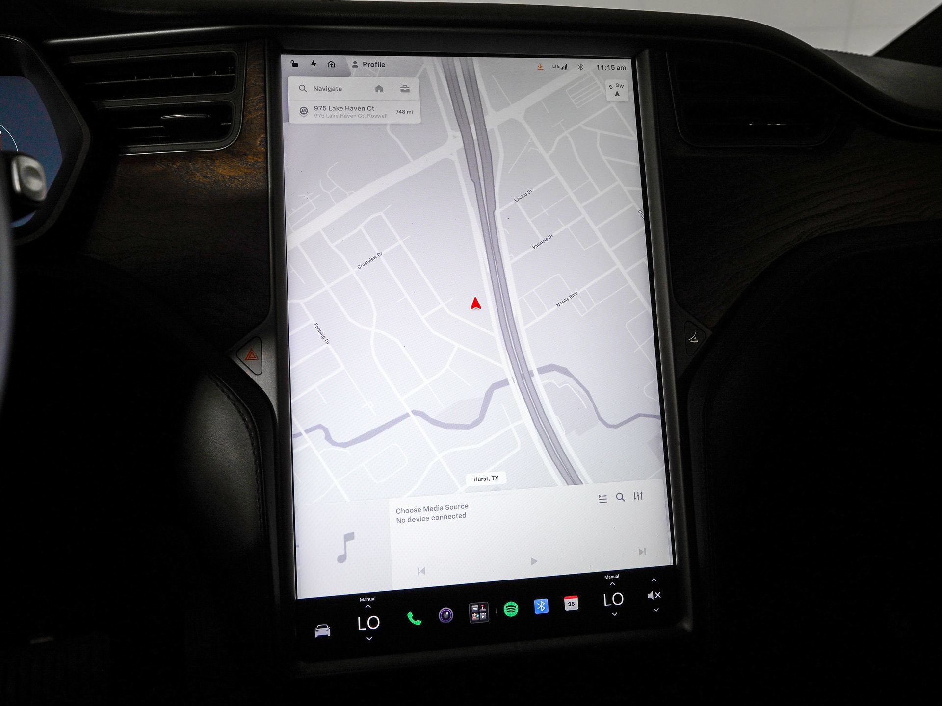 Used 2021 Tesla Model X Long Range AWD/4WD image 22