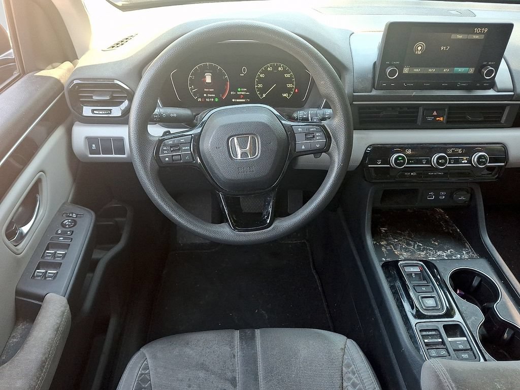 Used 2023 Honda Pilot LX image 14
