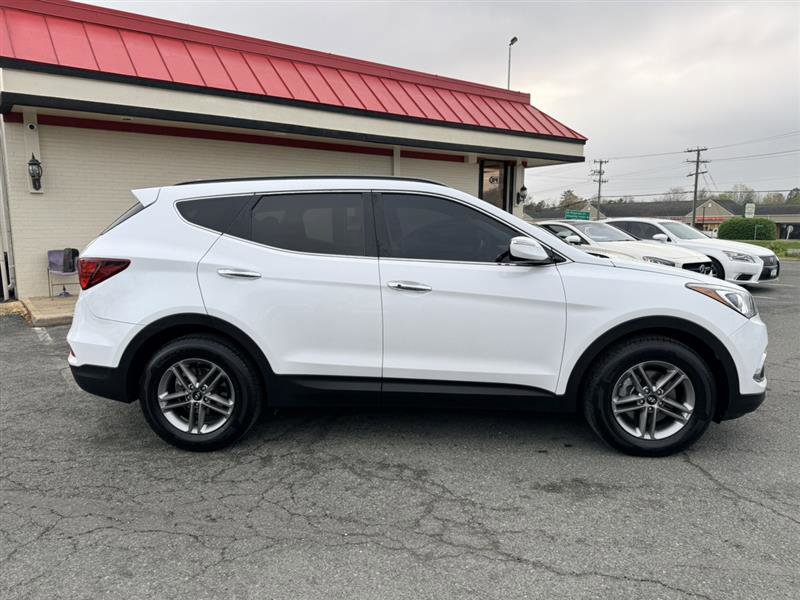 Used 2017 Hyundai Santa Fe Sport AWD/4WD image 4