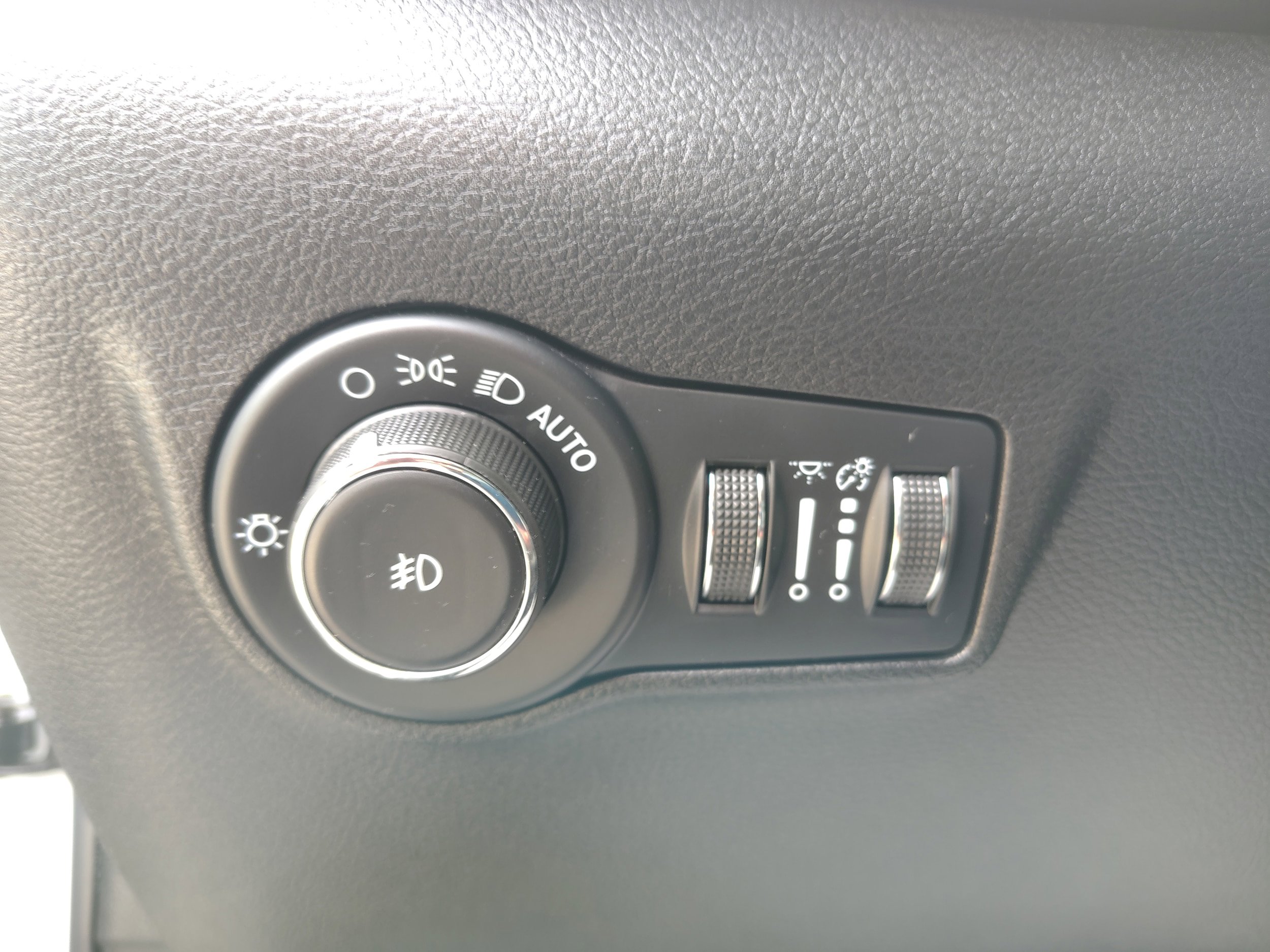 Certified 2022 Jeep Compass Latitude AWD/4WD image 25