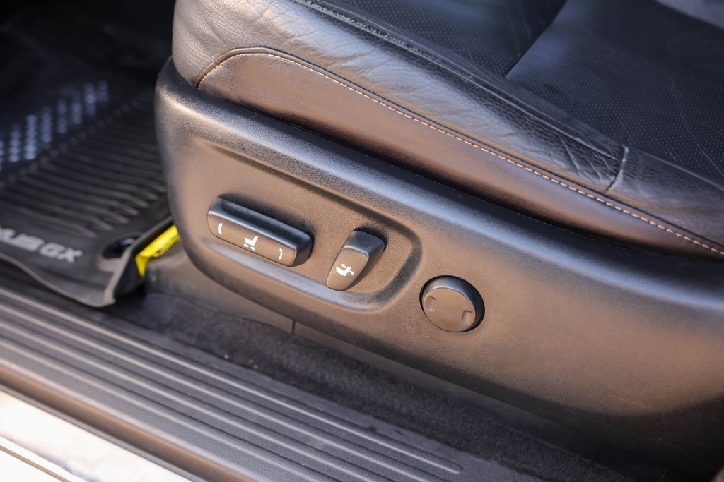 Used 2017 Lexus GX 460 Premium image 29