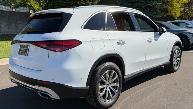 Certified 2023 Mercedes-Benz GLC 300 4MATIC image 4