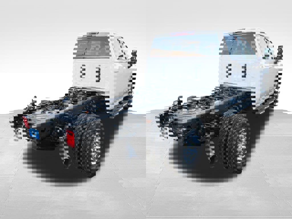 New 2026 Chevrolet Silverado 3500 LT w/ Convenience Package image 5