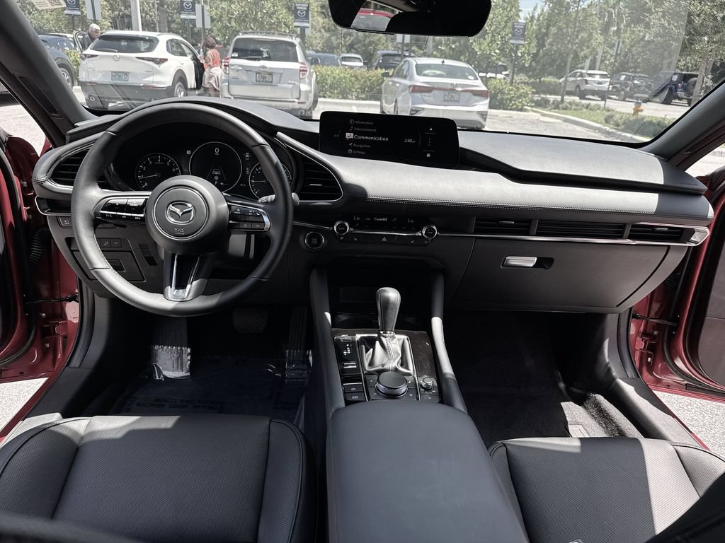 Certified 2026 MAZDA MAZDA3 Hatchback w/Premium Plus Pkg AWD/4WD image 36