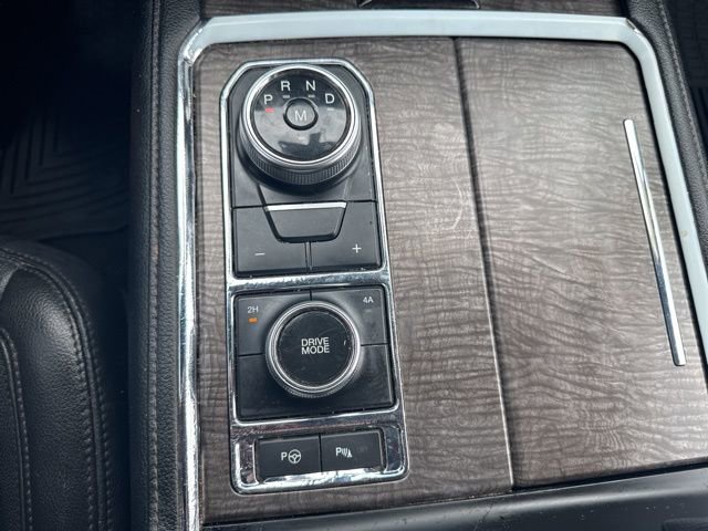 Used 2019 Ford Expedition Max Limited w/ Equipment Group 302A image 18