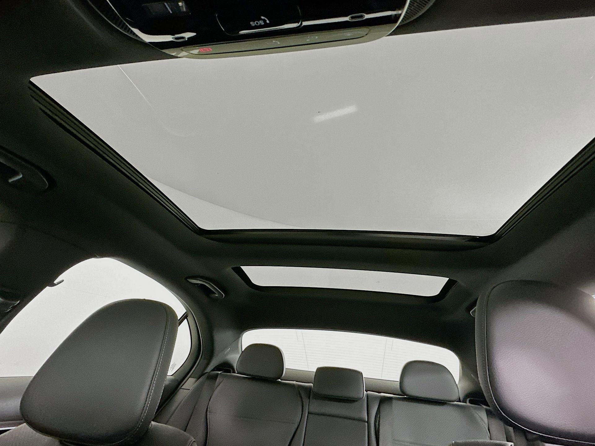 New 2026 Mercedes-Benz C 300 4MATIC Sedan image 22