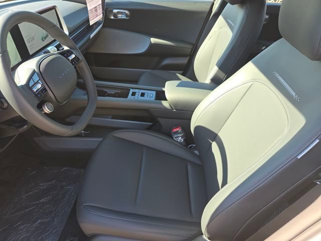 New 2025 Hyundai Ioniq 6 SEL image 27