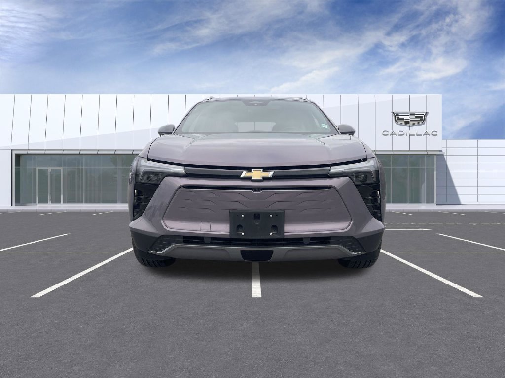 Used 2024 Chevrolet Blazer EV LT AWD/4WD image 3