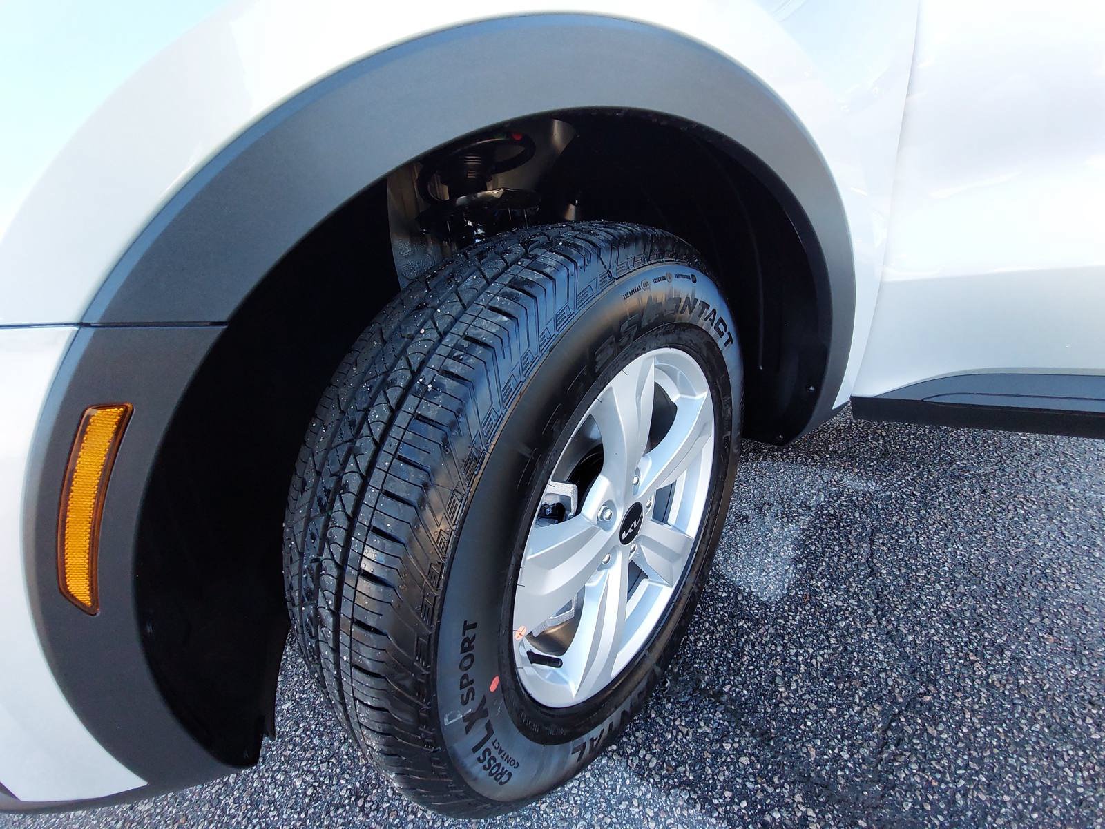 New 2026 Kia Sorento LX FWD image 31