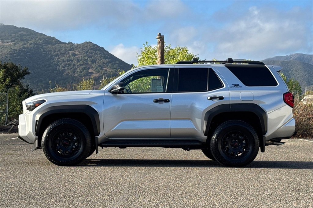 Used 2025 Toyota 4Runner TRD Off-Road Premium image 7
