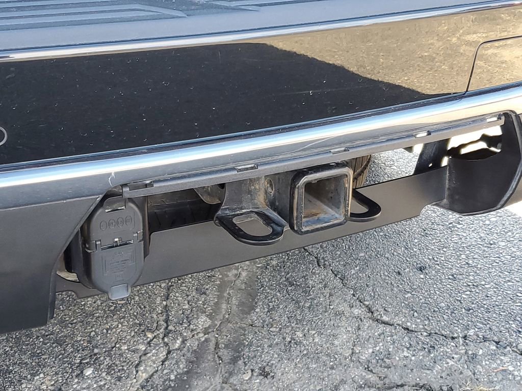 Used 2023 GMC Yukon Denali Ultimate image 41