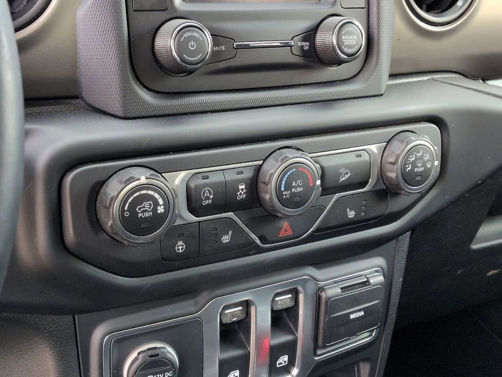 Certified 2019 Jeep Wrangler Sport S image 21