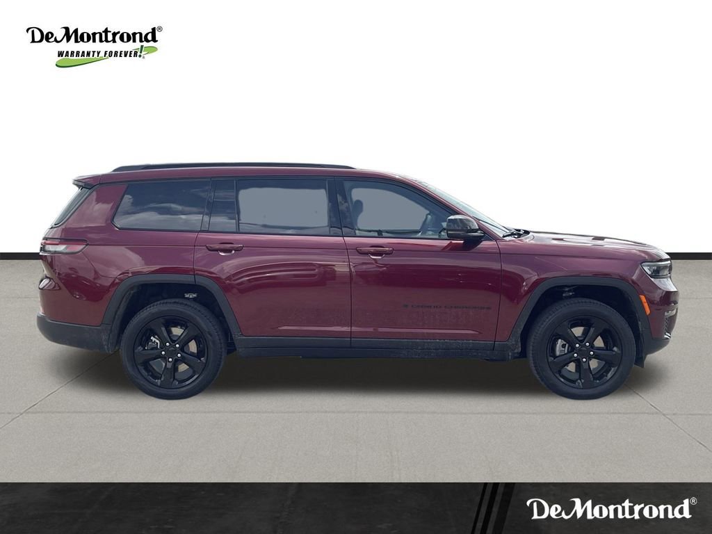 New 2025 Jeep Grand Cherokee L Limited w/ Black Appearance Package image 4