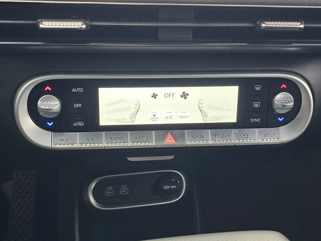 Certified 2023 Genesis GV60 Advanced AWD/4WD image 16