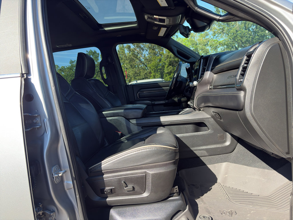 Used 2022 RAM 2500 Limited AWD/4WD image 14