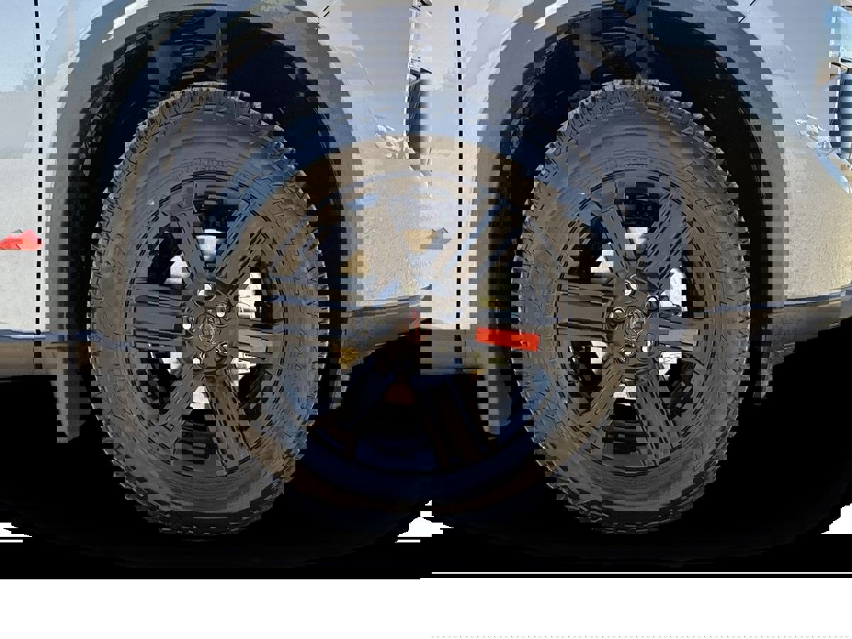 New 2026 Nissan Rogue SV image 9