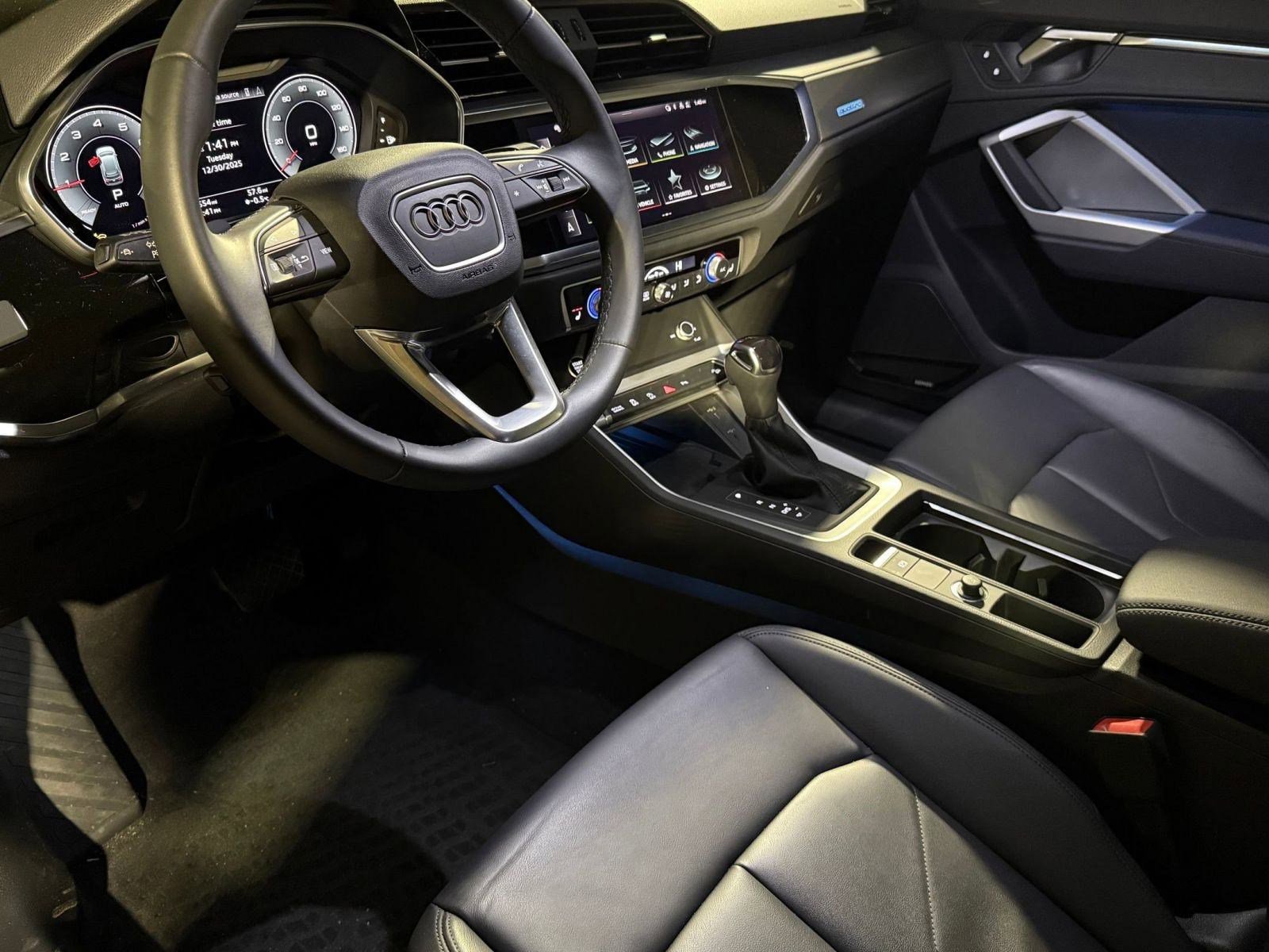 Used 2024 Audi Q3 2.0T Premium Plus w/ Premium Plus Package image 24