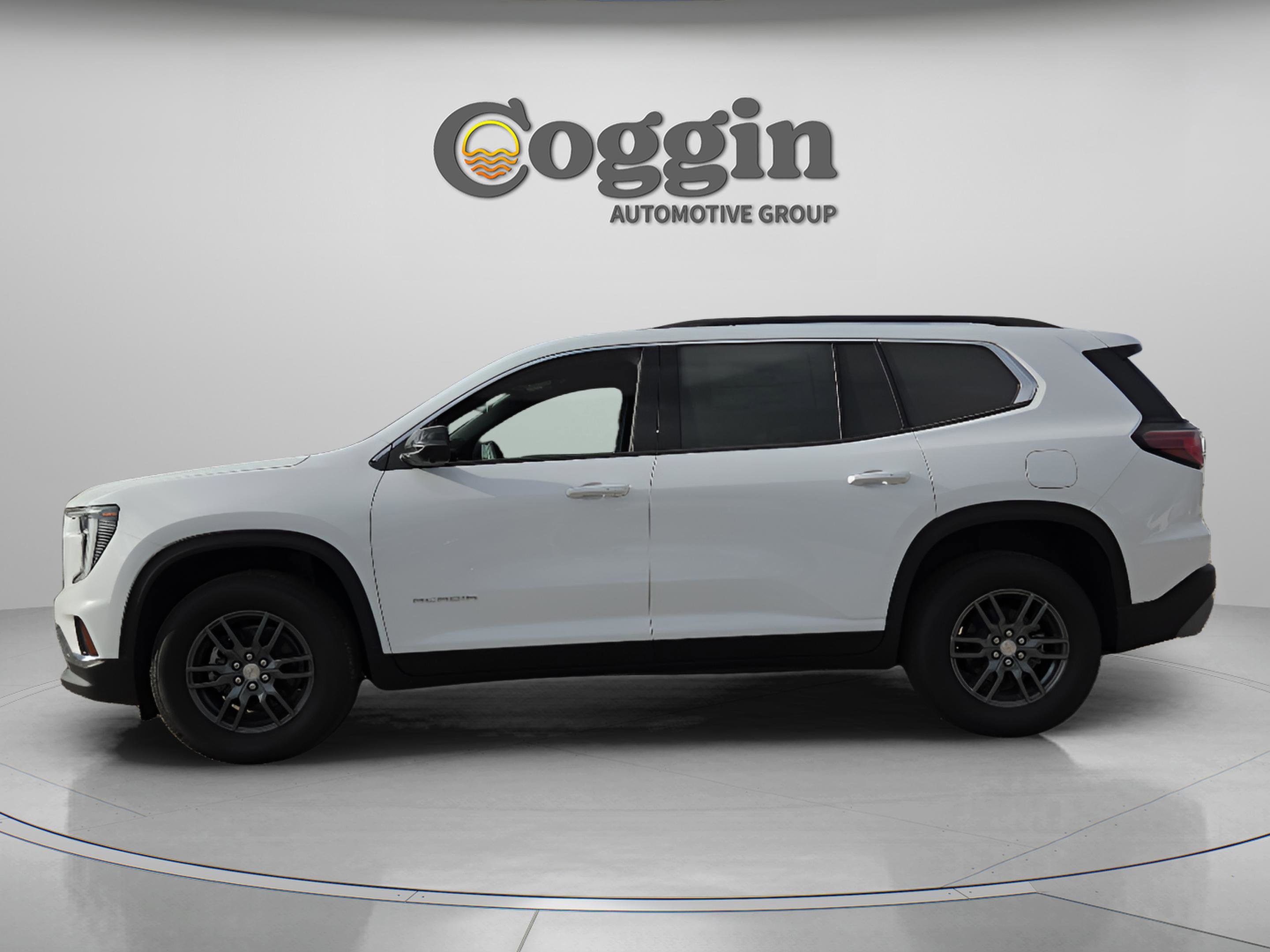 New 2026 GMC Acadia Elevation FWD image 2