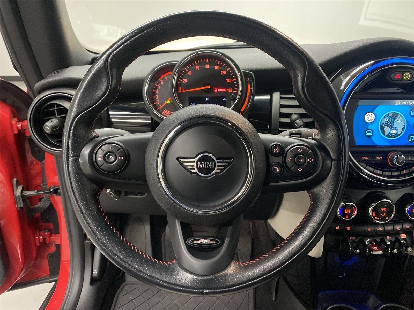 Used 2019 MINI Cooper S image 15