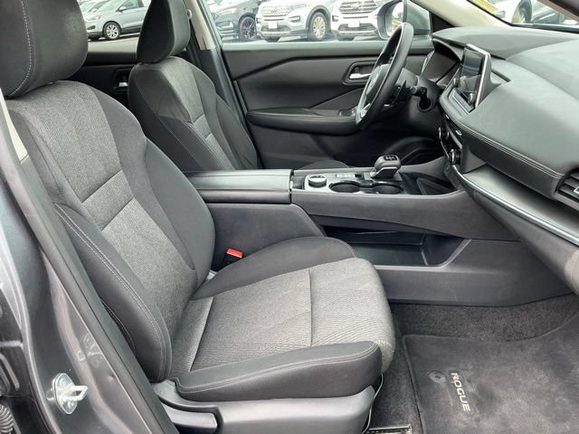 Used 2024 Nissan Rogue SV AWD/4WD image 23
