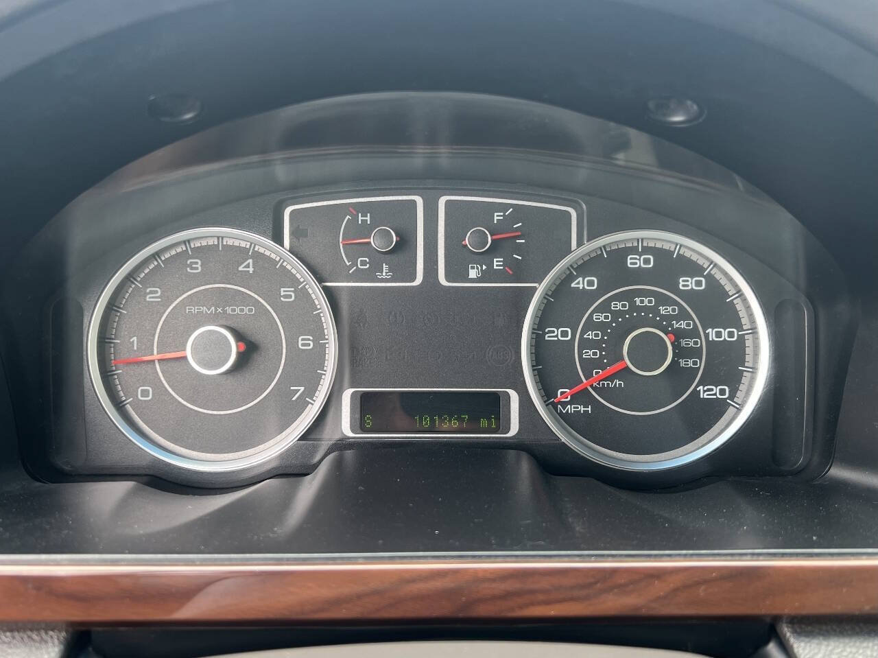 Used 2008 Ford Taurus SEL FWD image 14