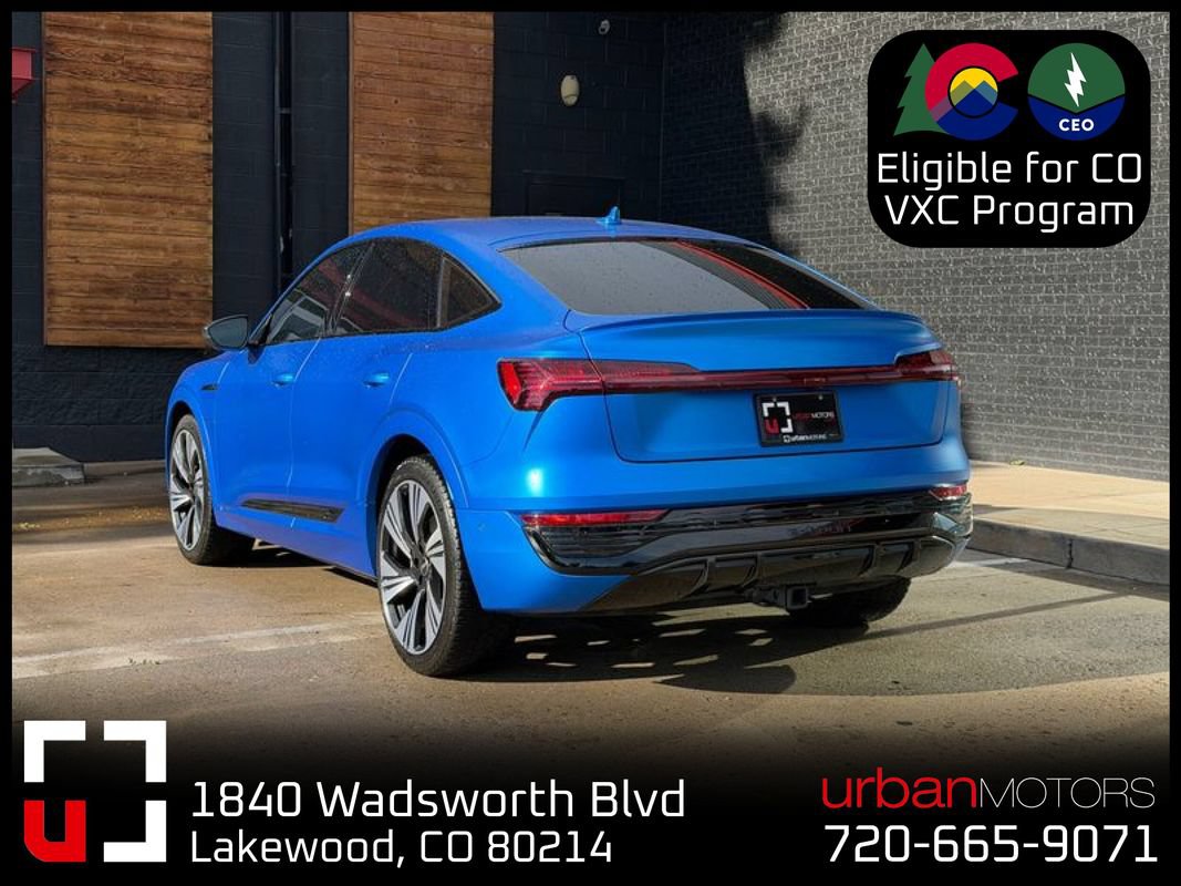 Used 2024 Audi Q8 e-tron Prestige AWD/4WD image 3