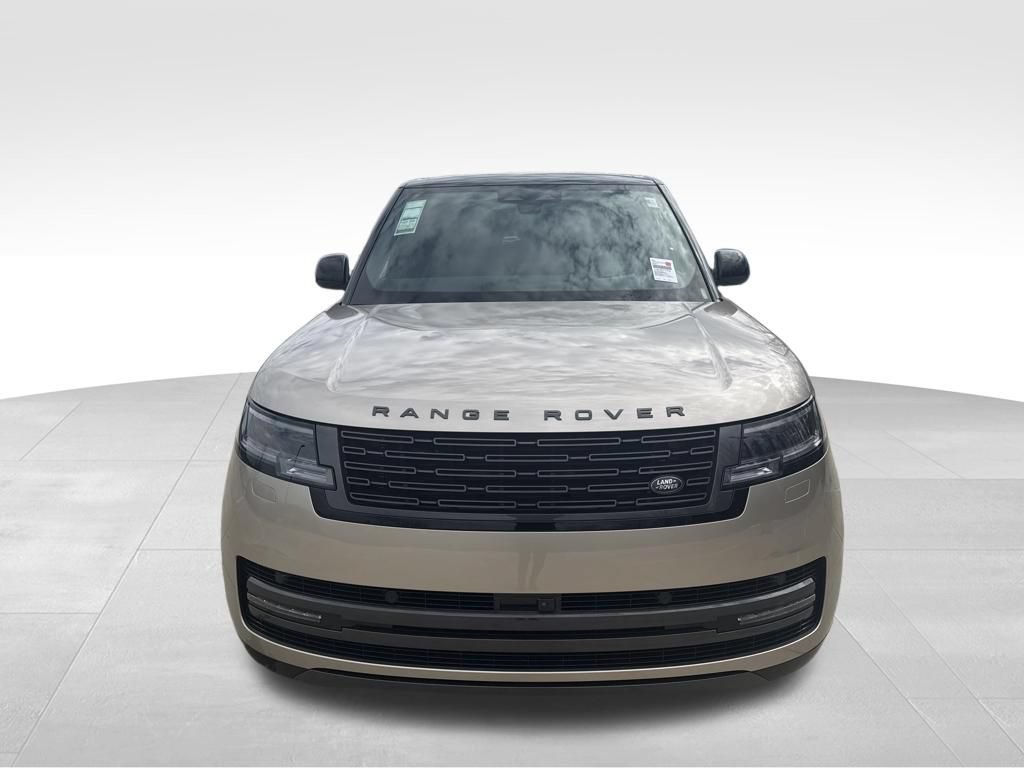 New 2026 Land Rover Range Rover Long Wheelbase SE AWD/4WD image 4
