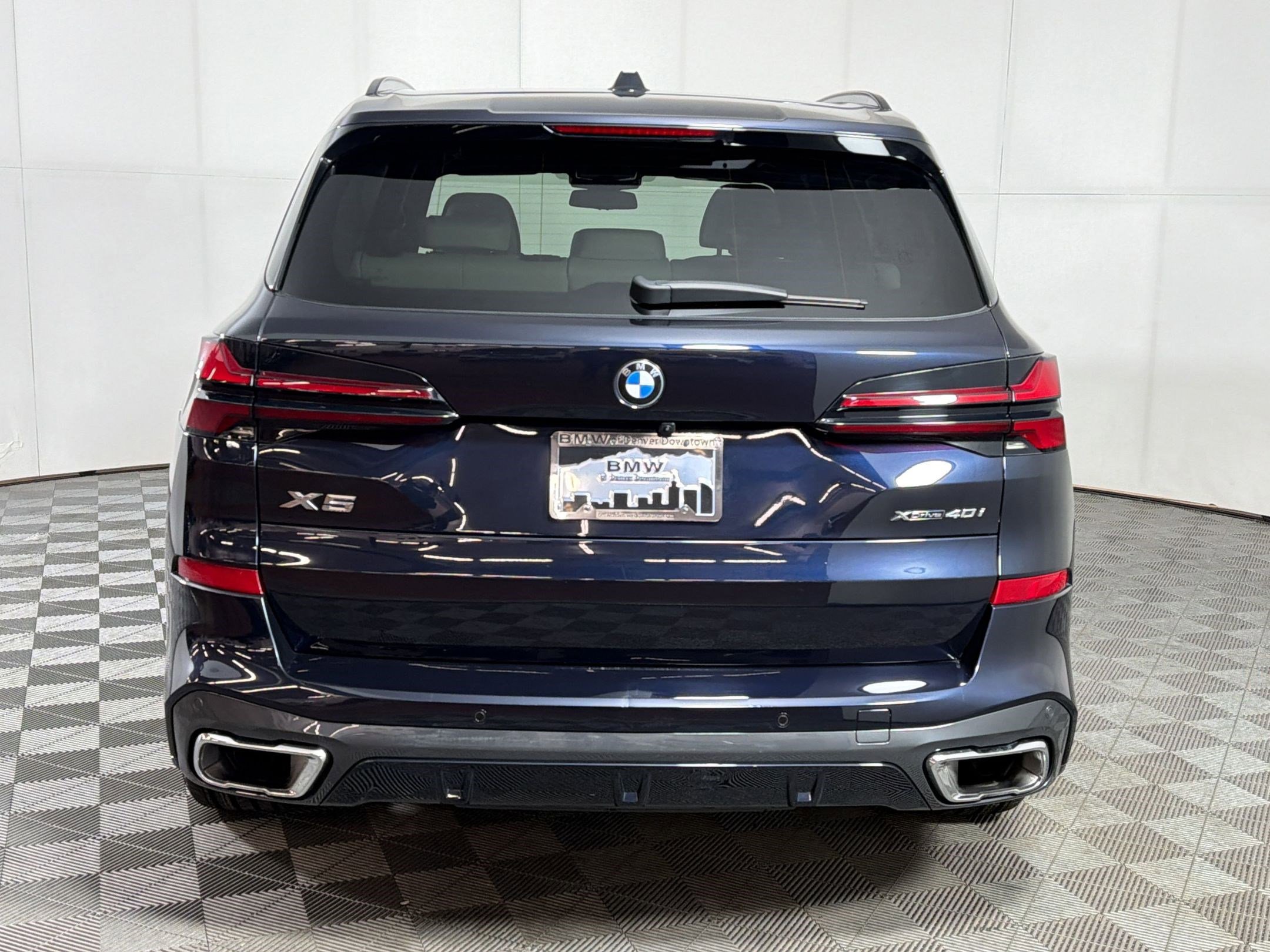 Certified 2024 BMW X5 xDrive40i w/ M Sport Package AWD/4WD image 7