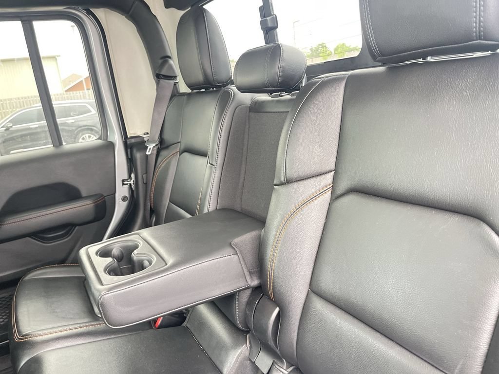 Used 2021 Jeep Gladiator Mojave AWD/4WD image 38