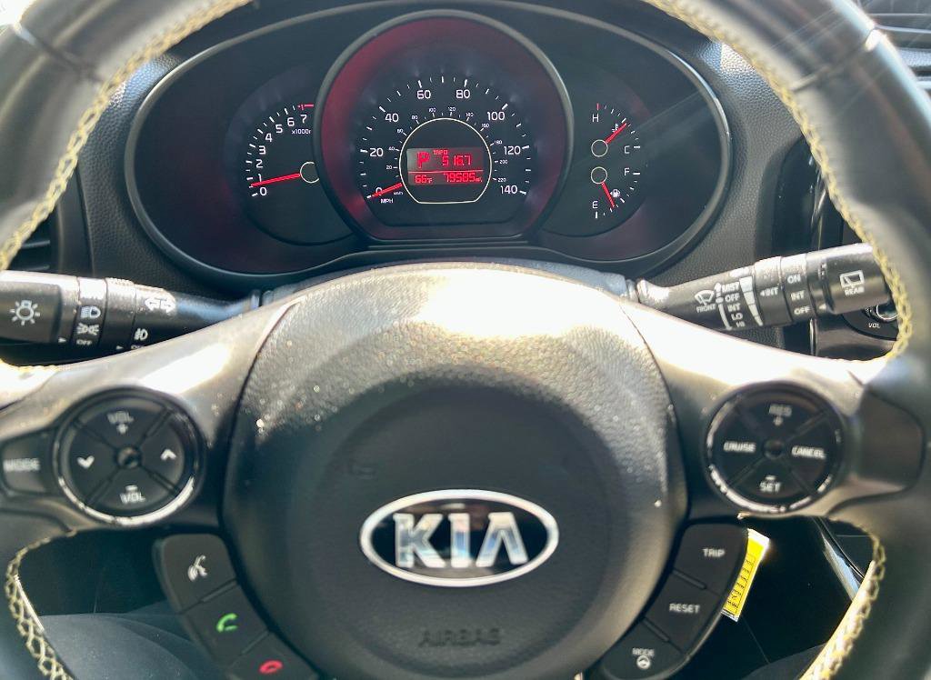 Used 2016 Kia Soul + w/ Audio Package image 7