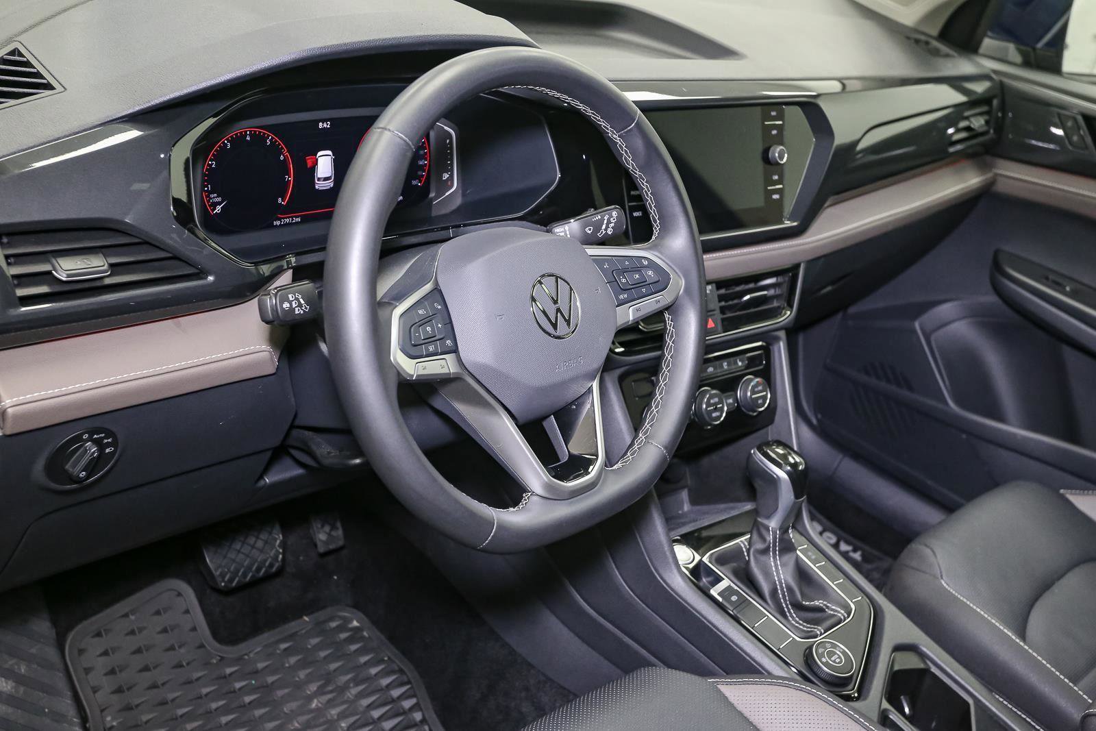 Certified 2024 Volkswagen Taos SEL image 26