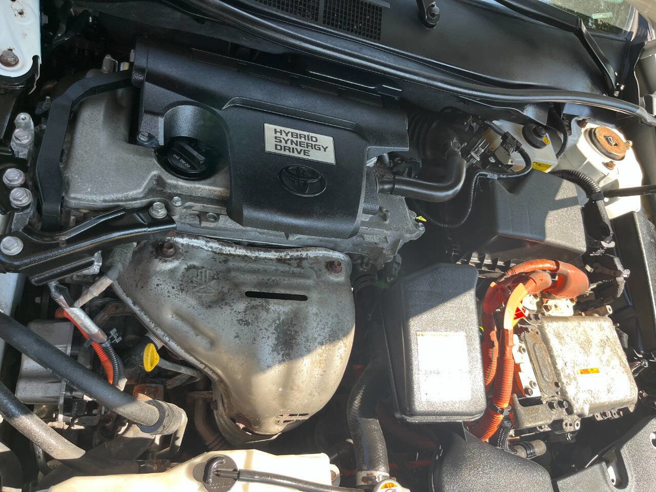 Used 2017 Toyota Camry XLE w/ Moonroof Package image 3