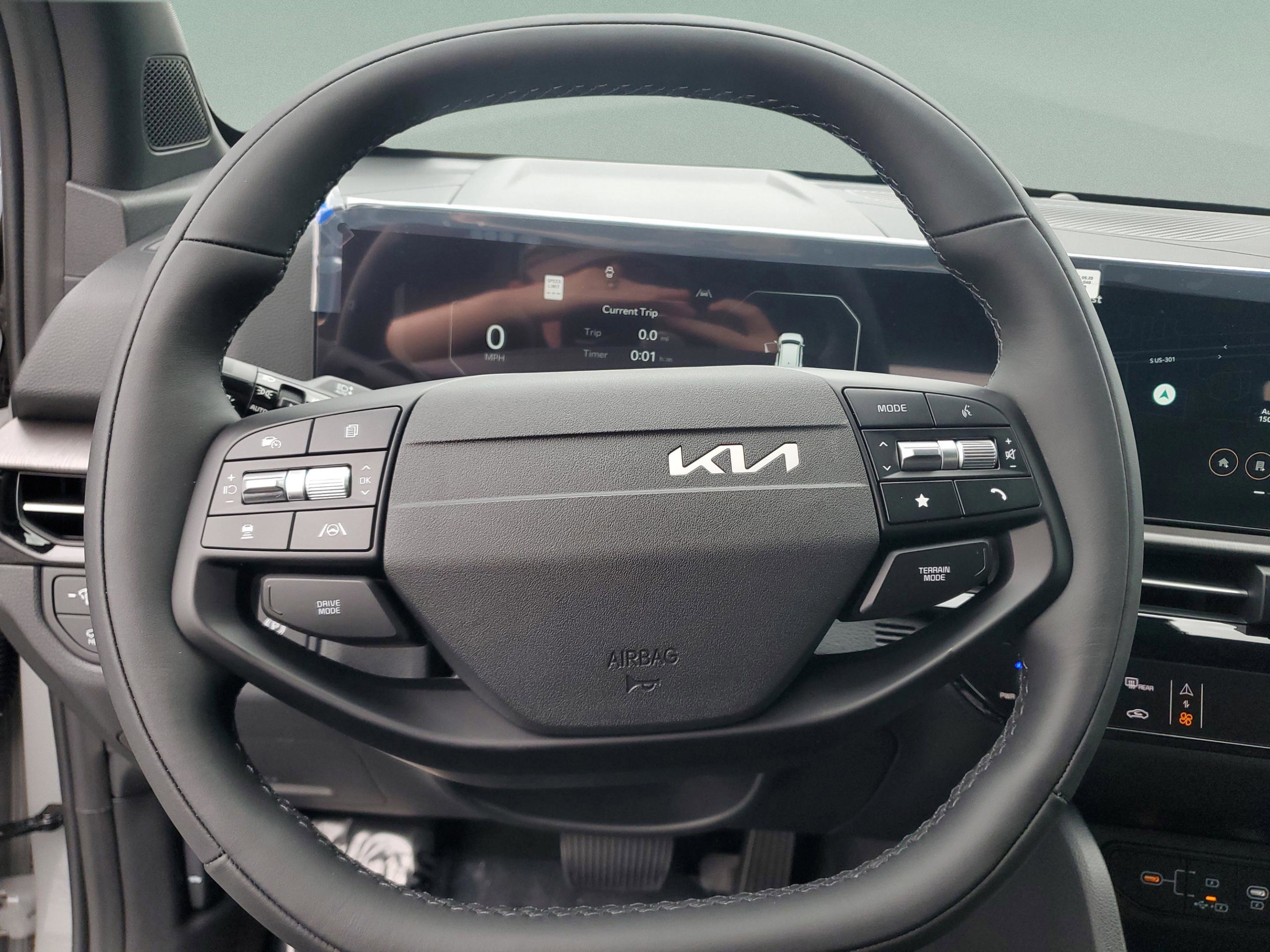 New 2026 Kia Sportage X-Line w/ X-Line Technology Package AWD/4WD image 16